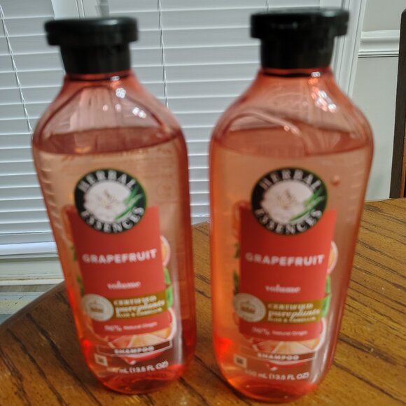 Two Never Used Herbal Essences Grapefruit Shampoo - Picture 2 of 4